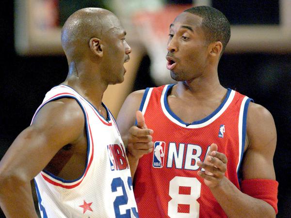 „Ich habe Kobe geliebt - er war wie in Bruder für mich“, sagte ließ Michael Jordan (links), der vielleicht größte Basketballer der Geschichte mitteilen.