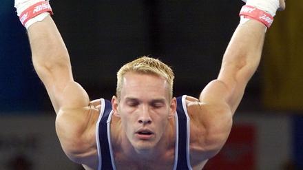 Szilveszter Csollany bei seinem Olympiasieg in Sydney 2000. 