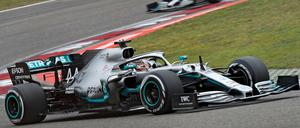 Mercedes-Pilot Lewis Hamilton steuerte sein Auto vor seinem Teamkollegen Valtteri Bottas zum Erfolg.