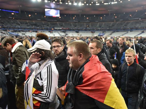 Deutsche Fans im Stade de France.