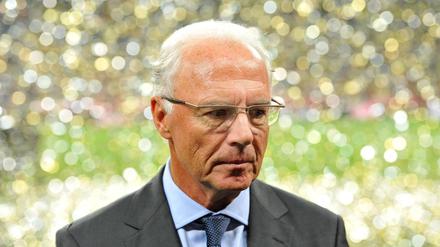 Die Schweizer Staatsanwälte ermitteln gegen Franz Beckenbauer wegen des Verdachts auf Untreue und Geldwäsche. 