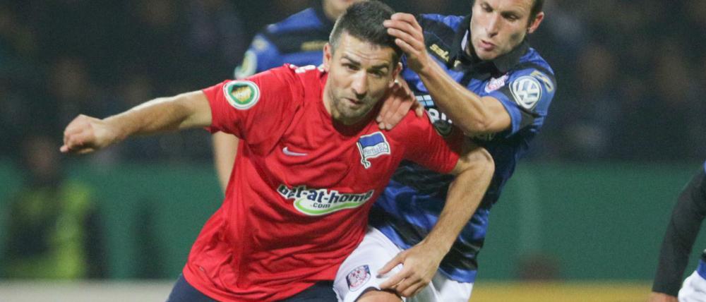 Vedad Ibisevic darf erst Ende November gegen den FC Bayern wieder spielen.