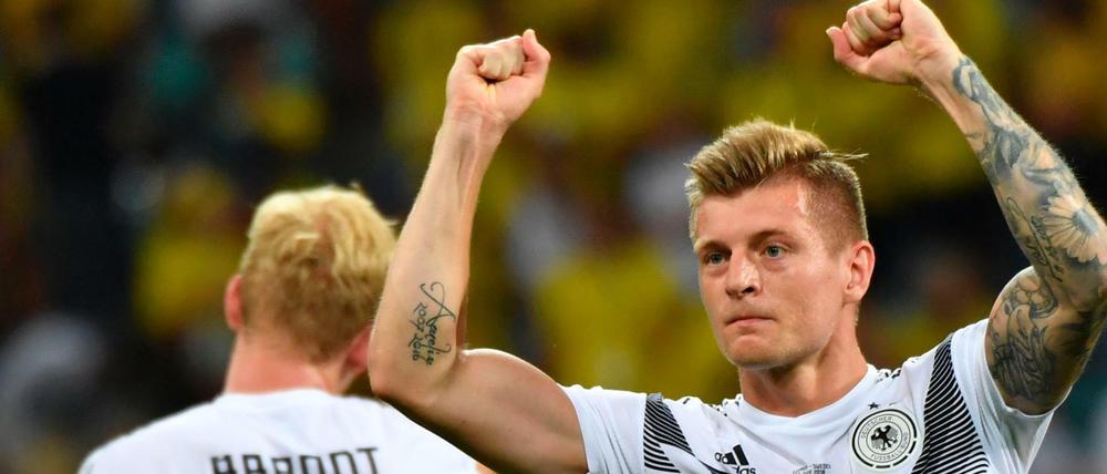 Trotzreaktion: Toni Kroos nach dem Siegtor gegen Schweden.
