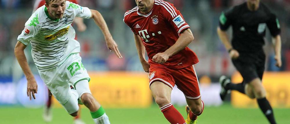 Am ersten Spieltag schlugen Franck Ribery und die Bayern Mönchengladbach mit 3:1.
