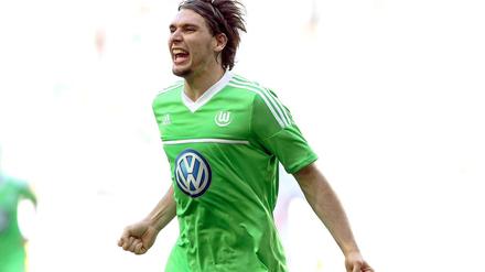 Patrick Helmes erzielte zwei Tore und bereitete einen weiteren Treffer vor beim 3:1-Sieg seiner Wolfsburger.