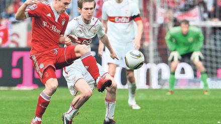 Hält die Wade? Arjen Robben (links) verletzte sich gegen Stuttgart wieder.