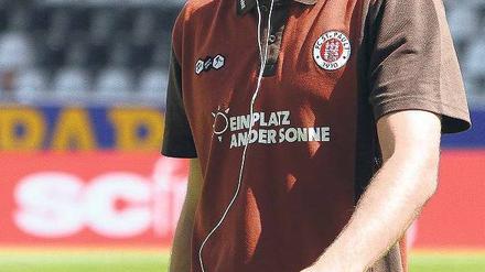 Angegriffen. St. Paulis Ersatztorhüter Benedikt Pliquett überstand eine Attacke von Hooligans ohne Verletzung.