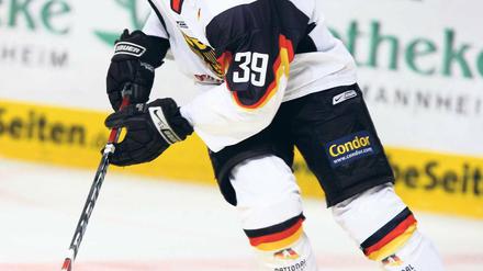 Verdammt lang her. Vor zwei Jahren durfte Alexander Weiß zum letzten Mal das Trikot der deutschen Eishockey-Nationalmannschaft überstreifen. Foto: City-Press