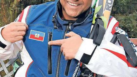 Schaut her! Jean-Pierre Roy ist nicht nur der einzige Haitianer im Ski-Weltcup, sondern auch der einzige Großvater – er ist 47 Jahre alt. Foto: Reuters