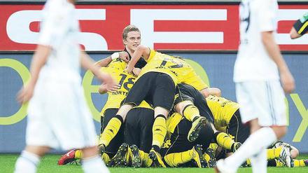 Gipfel in Sichtweite. Im Hinspiel konnten die Dortmunder über einen 2:0-Sieg jubeln, an der Spitze stehen sie immer noch. 