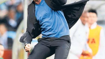 Sprungtrainer. Bei der WM lernte Joachim Löw seinen Job wieder lieben. Foto: Reuters
