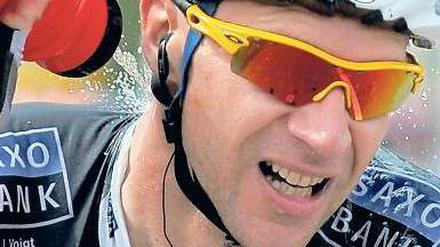 Jens Voigt, 39, startet in diesem Jahr bereits zum 14. Mal in Frankreich. 2001 und 2006 gelangen ihm jeweils zwei Etappensiege. Zweimal trug er auch das Gelbe Trikot bei der Frankreichrundfahrt. 2006 und 2007 gewann er jeweils die DeutschlandTour. Im vergangenen Jahr stürzte er bei der Tour de France schwer.Foto: p-a/dpa