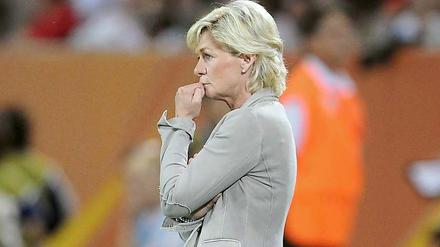 Nachdenken will Bundestrainerin Silvia Neid in den nächsten Wochen.