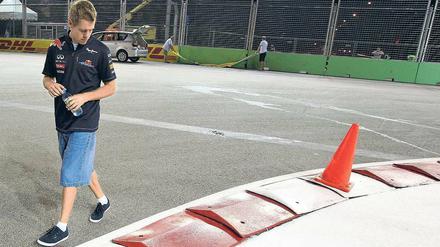 Noch ’ne Runde. Sebastian Vettel kann schon in Singapur seinen Weltmeistertitel verteidigen. Foto: dpa