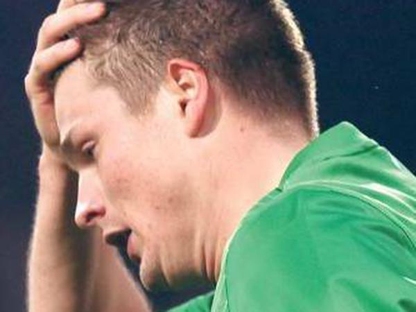 Rohes Spiel. Fußballer Sebastian Prödl vom SV Werder Bremen kämpft nun mit den Folgen einer Gehirnerschütterung.