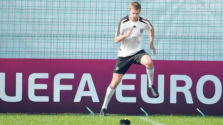 Holger Badstuber, 23, debütierte am 29. Mai 2010 in Budapest im Vorfeld der WM 2010 in der Deutschen A-Nationalmannschaft.