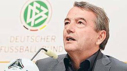 Verzichtet DFB-Präsident Wolfgang Niersbach auf den Verzicht? Vielleicht!