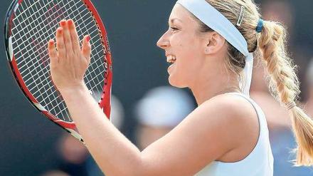 Applaudieren erlaubt. Für Sabine Lisicki und die deutschen Tennisprofis läuft es bislang in Wimbledon sehr gut. Foto: dpa