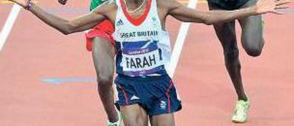 Ich wieder! Nach dem Sieg über 10 000 Meter hatte Mohamed Farah auch nach 5000 Metern etwas zu lachen. Foto: AFP