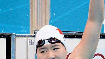 Unfair? Die Erfolge der 16-jährigen Schwimmerin Ye Shiwen zogen Dopingverdächtigungen nach sich. 