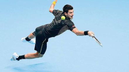 Houdini des Tennissports. Egal wie aussichtslos die Lage auch zu sein scheint, Novak Djokovic gibt keinen Ball verloren. Foto: dpa
