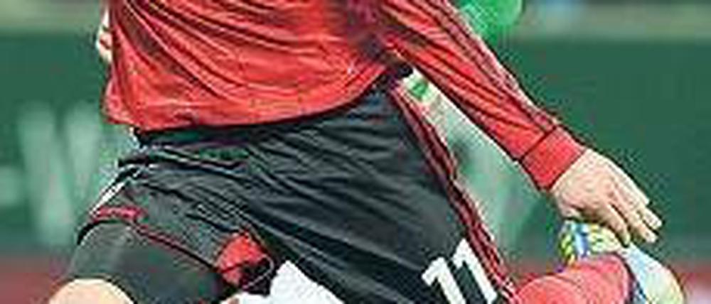 Alles wie immer. Gegen Lieblingsgegner Werder Bremen hatten Angreifer Stefan Kießling und Bayer Leverkusen keine Probleme. Foto: nordphoto