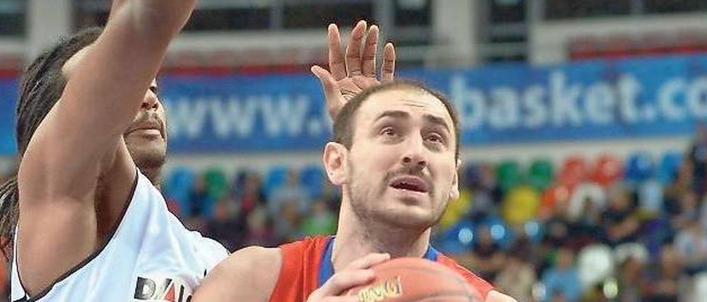 Der Weg des Geldes. Nenad Krstic spielt lieber in Russland als in der NBA. Foto: AFP