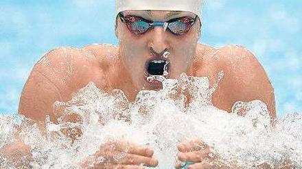 Kampf gegen den eigenen Körper. Markus Deibler, in der Vorbereitung auf die deutsche Meisterschaft von einer Grippe geschwächt, schwamm im Endlauf eine starke Zeit. Foto: dpa