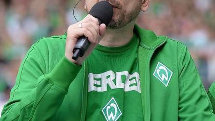 Arnd Zeigler ist Stadionsprecher bei Werder Bremen. Daneben ist er vor allem aufgrund seiner WDR-Sendung "Zeiglers wunderbare Welt des Fußballs" bekannt.