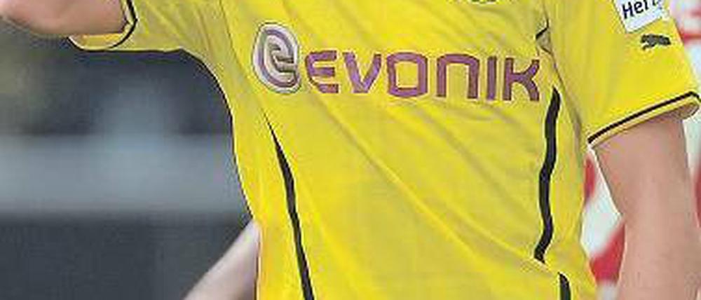 Au weia. Der Dortmunder Jonas Hofmann betrauert eine vergebene Chance. Foto: AFP