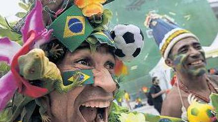 Football is coming home. Brasilien fiebert der WM entgegen. Foto: dpa