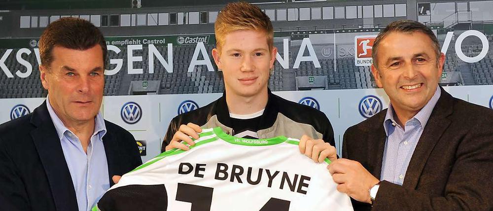 Mann im Mittelpunkt. Kevin de Bruyne mag beim FC Chelsea zuletzt nur Reservist gewesen sein, in Wolfsburg aber kann er glänzen.