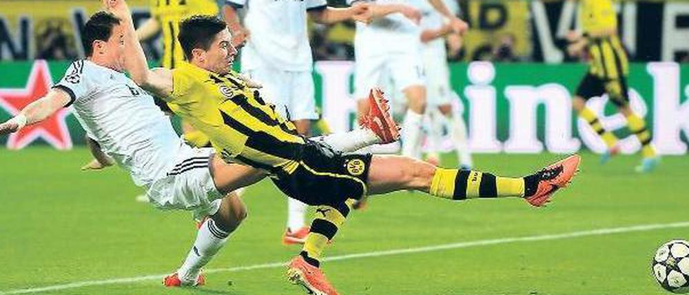 April, April, April, April. Vor einem Jahr erzielte Robert Lewandowski beim 4:1-Sieg des BVB gegen Madrid im Halbfinal-Hinspiel alle vier Dortmunder Tore. 
