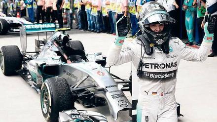 Kennen Sie mich? Nico Rosberg stellt sich nach seinem Sieg in Brasilien vor.