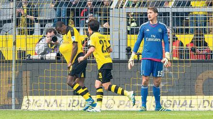 Der Ball gehört mir. Dortmunds Adrian Ramos nach dem ersten seiner zwei Treffer gegen den HSV. 
