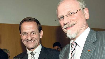 DOSB-Präsident Alfons Hörmann (links) und Gerhard Böhm, Abteilungsleiter Sport im Innenministerium, ringen um die Spitzensportreform.