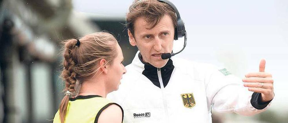 Ein guter Typ. Xavier Reckinger folgte im Herbst 2017 Jamilon Mülders als Bundestrainer der Frauen. Der 34-Jährige ist mit 328 Einsätzen Belgiens Rekordnationalspieler.