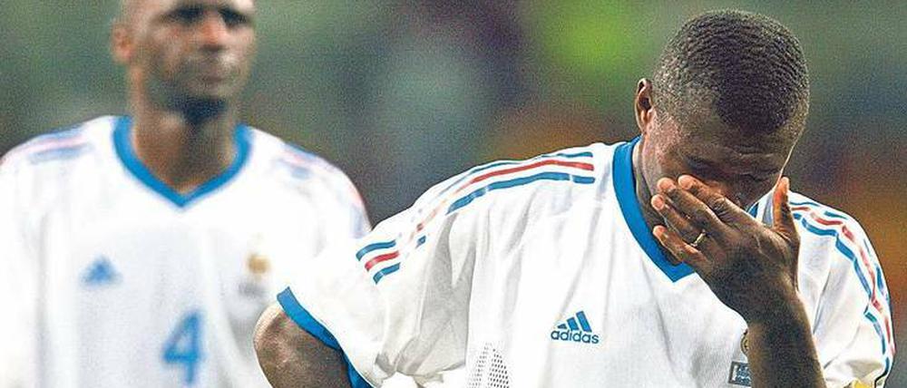 Zum Heulen. Frankreichs Kapitän Marcel Desailly nach dem frühen Aus bei der WM 2002.