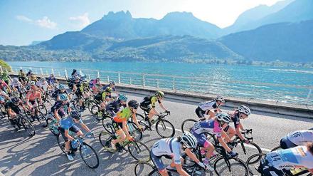 Ein-Tages-Rennen. Die Frauen fuhren am Dienstag ihre offizielle Tour de France. Mit dem was sich „Donnons elles au Velo J-1“ vorstellen, hatte das aber nichts zu tun.