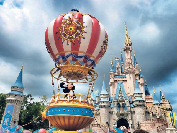 Testballon: Die NBA will in Disney-World weiterspielen.