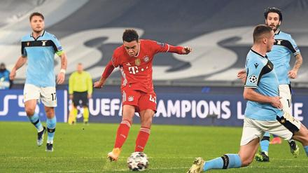 Passt. Jamal Musiala trifft zum 2:0 für den FC Bayern.