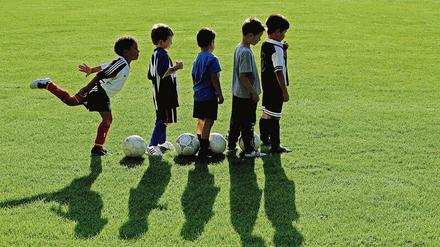 Drang nach Bewegung. Gerade Kinder und Jugendliche treffen die Maßnahmen im Sport hart.