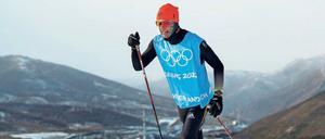 Einzelkämpfer. Janosch Brugger ist der einzige deutsche Starter beim Langlauf-Sprint. Die Disziplin gehört zu den Problemfällen des Deutschen Ski-Verbandes. 