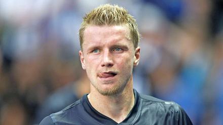 Maik Franz, 34, bestritt 50 Spiele für Eintracht Frankfurt und wechselte anschließend zu Hertha BSC (16 Spiele). Heute treffen die beiden Klubs aufeinander.