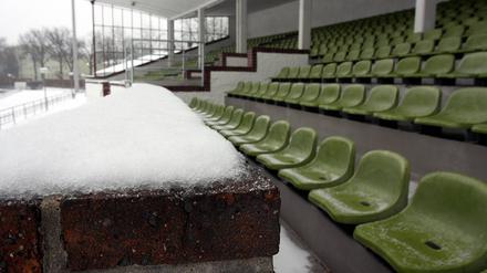 Wegen des Wintereinbruchs finden bis einschließlich Sonntag keine Spiele im Berliner Amateurfußball statt.