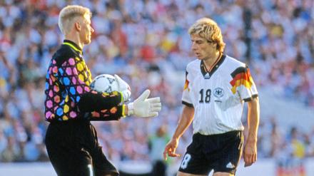 Peter Schmeichel vereitelte im EM-Finale mit einem herausragenden Reflex eine große Chance von Jürgen Klinsmann.