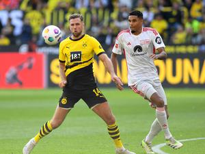 Niclas Füllkrug (links) gewann das Hinspiel mit Borussia Dortmund 4:2 gegen Union und Danilho Doekhi.
