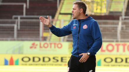 Ambitioniert. Dirk Kunert, hier noch als Trainer in Mainz, soll den BAK nach oben führen.
