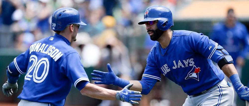 Josh Donaldson (l.) und Jose Bautista können mit Toronto in dieser Saison noch viel erreichen.