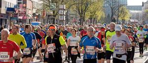 Nur mal so locker durch Hamburg? Lief nicht so ganz für unseren Kolumnisten beim 31. Hamburg-Marathon am vergangenen Sonntag.